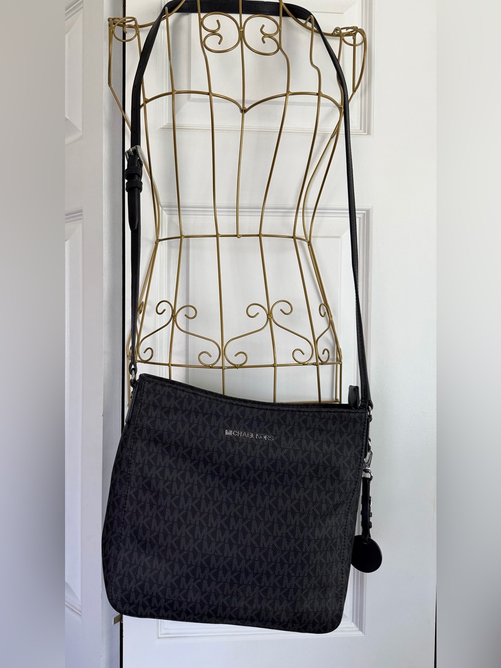 Michael Kors Black/Silver MK Logo Jet Set Travel Large Messenger Crossbody Bag